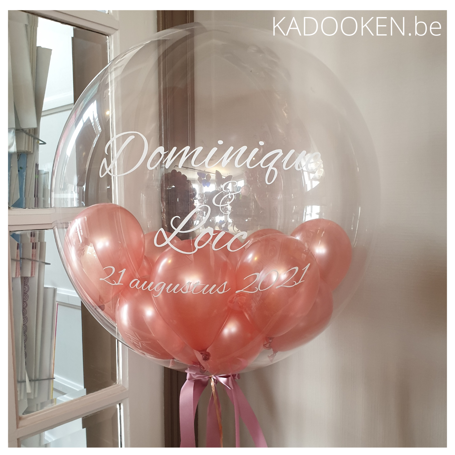 maagd voorbeeld juni Bubble ballon met eigen tekst gevuld met mini-ballonnen – KADOOKEN.be